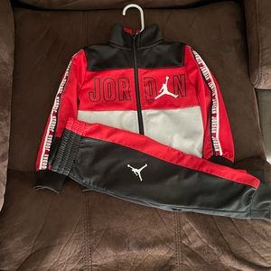 Jordan pants and jacket outfit Toddler 2T